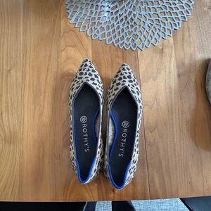 Rothy's Cheetah Print Flats- Pointed Toe- Ballet-Size 8 US